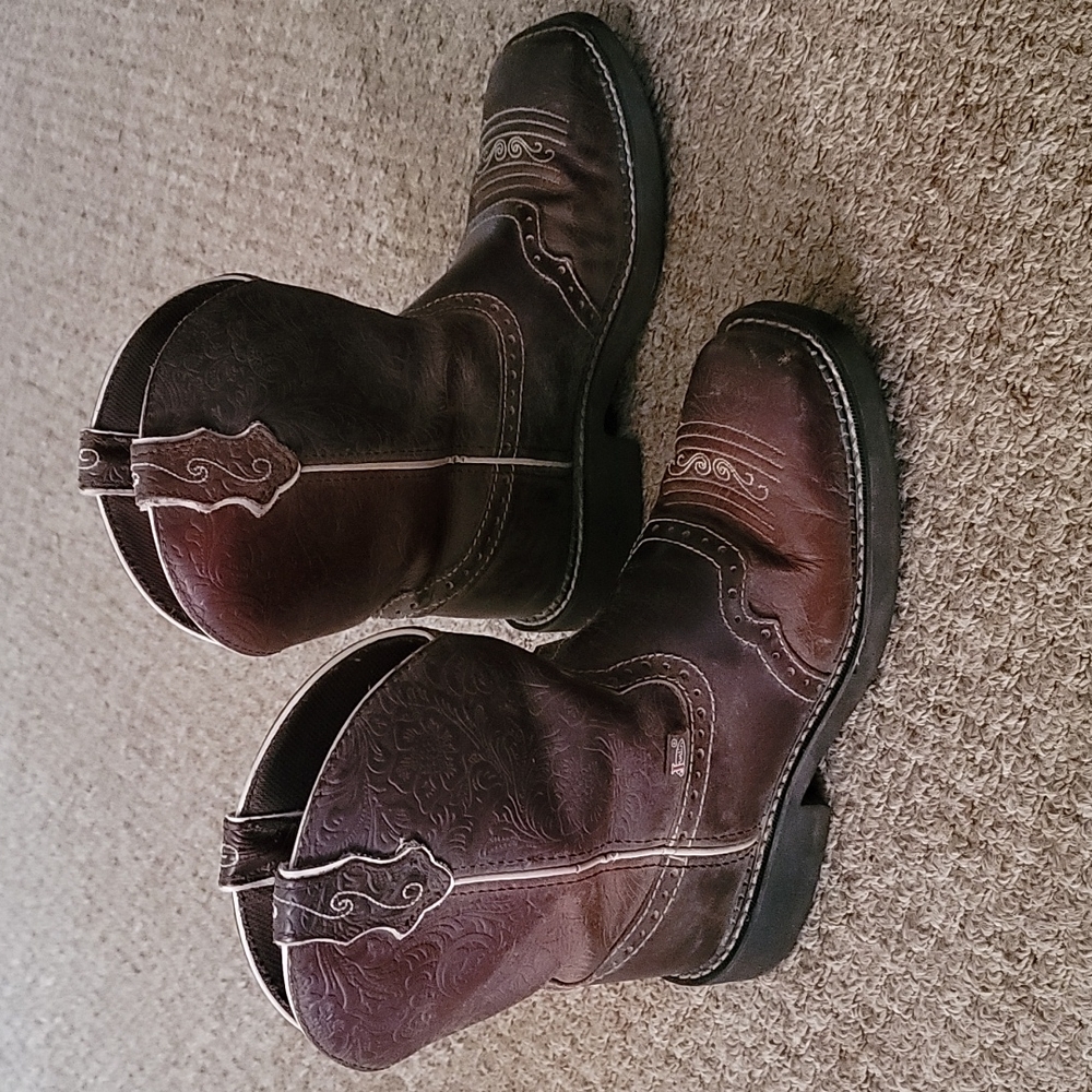Ladies Justin square toe boots